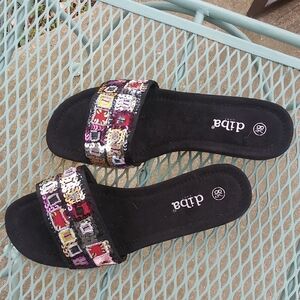 Sequin Embellished Black Flat Sandals Flats